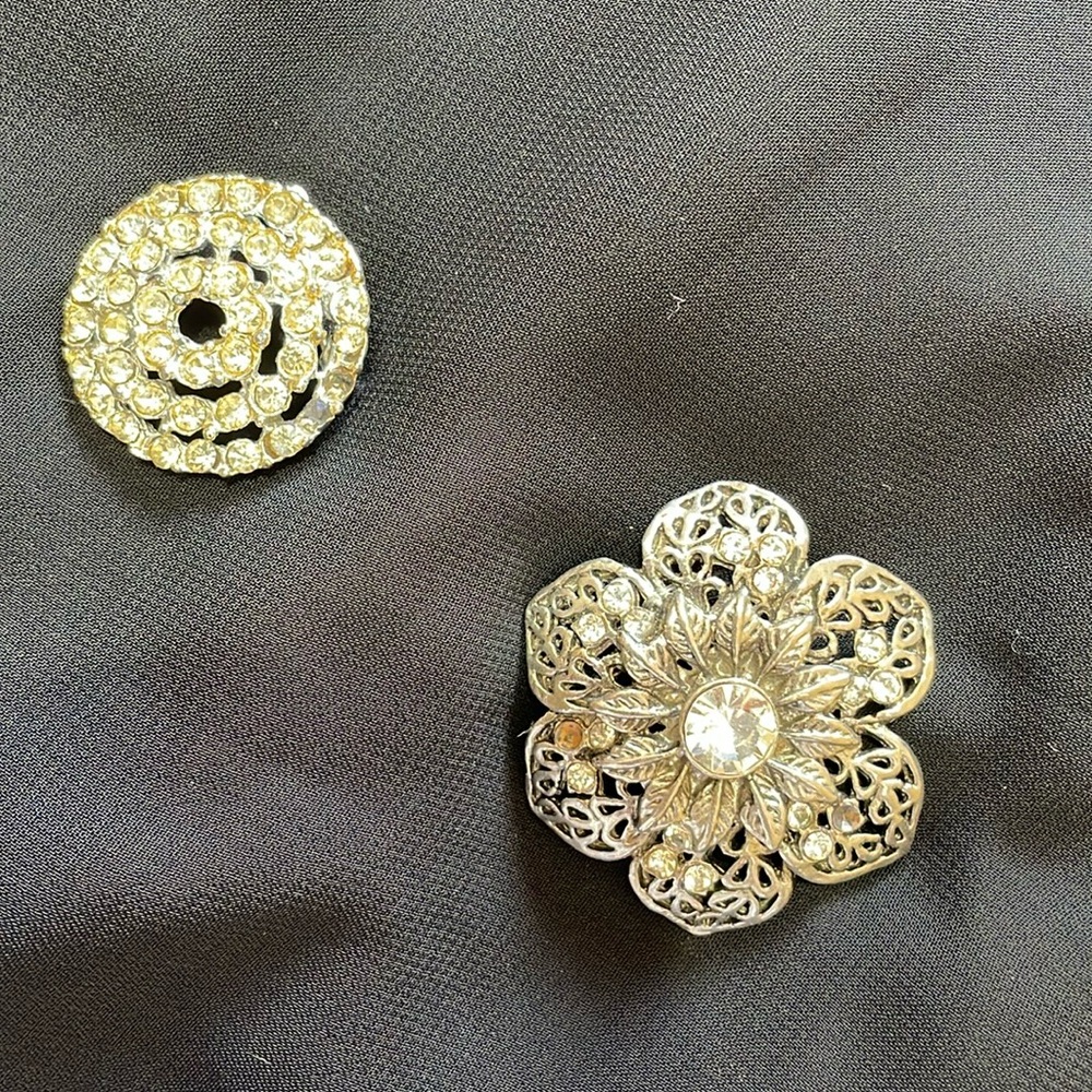 rhinestone flower and circle pins